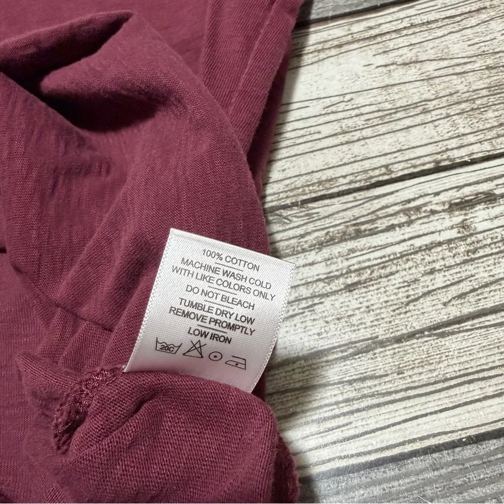 American Giant V-Neck T Shirt Men’s L Burgundy Red Short Sleeve Cotton USA